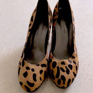Fiona McGuinness heels. Classic chetah print!